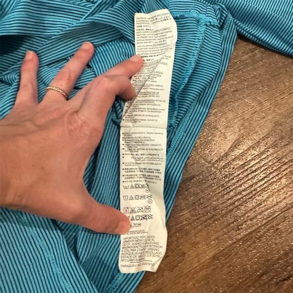 Under Armour Blue Stripe HeatGear Loose 1/2 Zip Pullover S Running Activewear - Picture 6 of 9